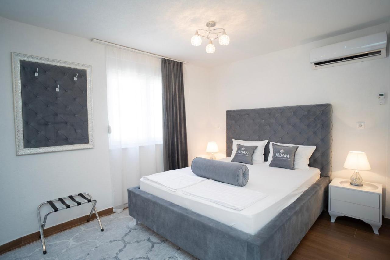 מוסטר Urban Suites & Apartments מראה חיצוני תמונה