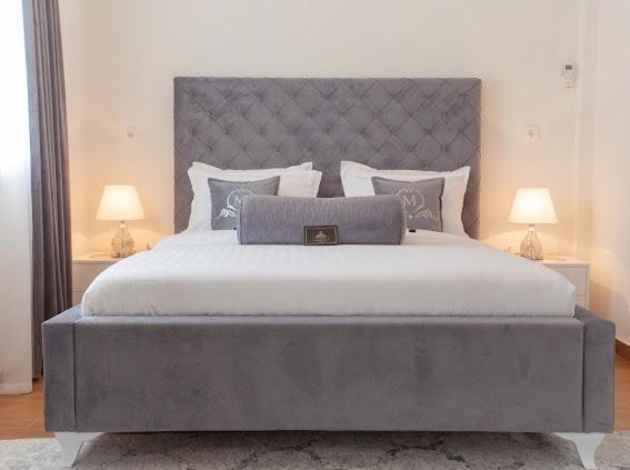 מוסטר Urban Suites & Apartments מראה חיצוני תמונה